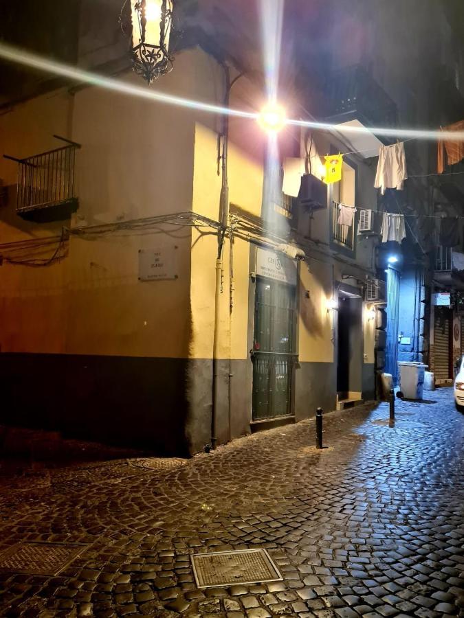 Amore Napoletano Napoli Exterior foto