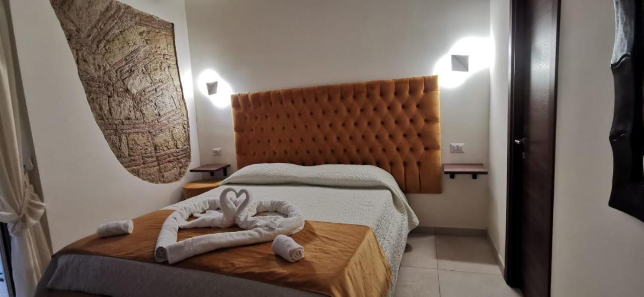 Amore Napoletano Napoli Exterior foto