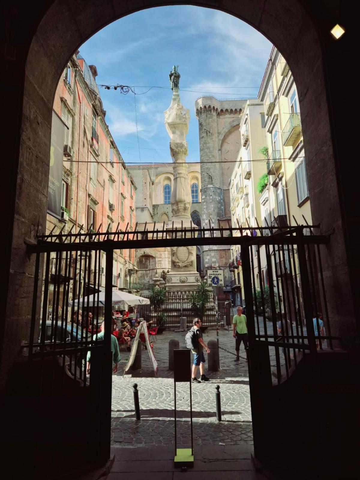 Amore Napoletano Napoli Exterior foto